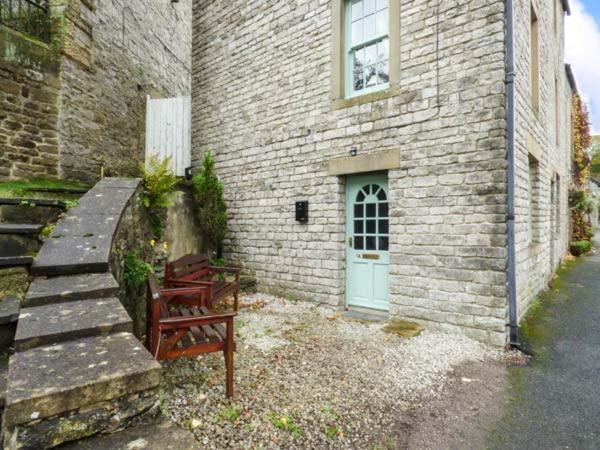 1A Market Square Tideswell Buitenkant foto